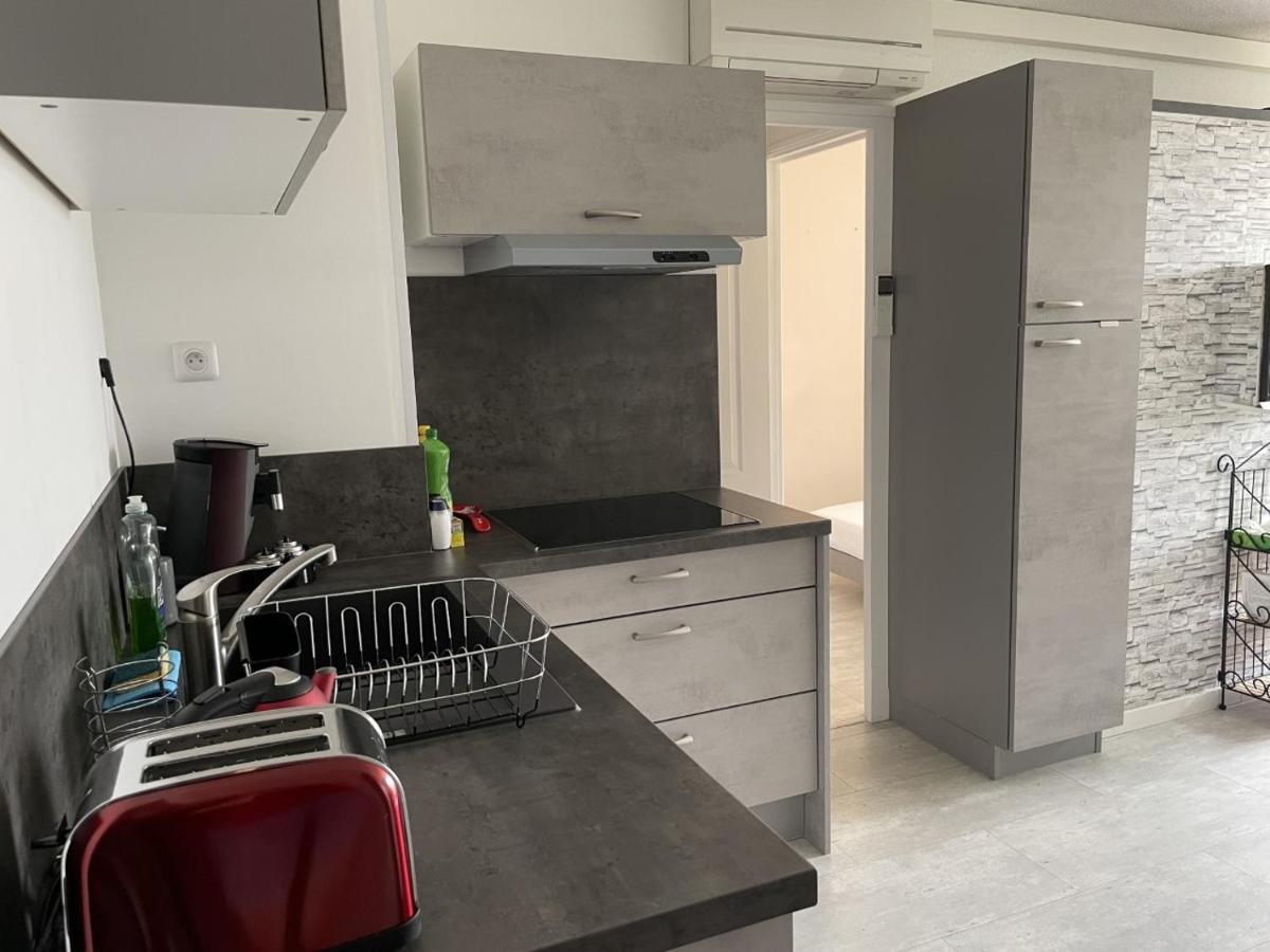 Bormes-Les-Mimosas - Appart 25M2 Avec Balcon - 4P Eksteriør bilde